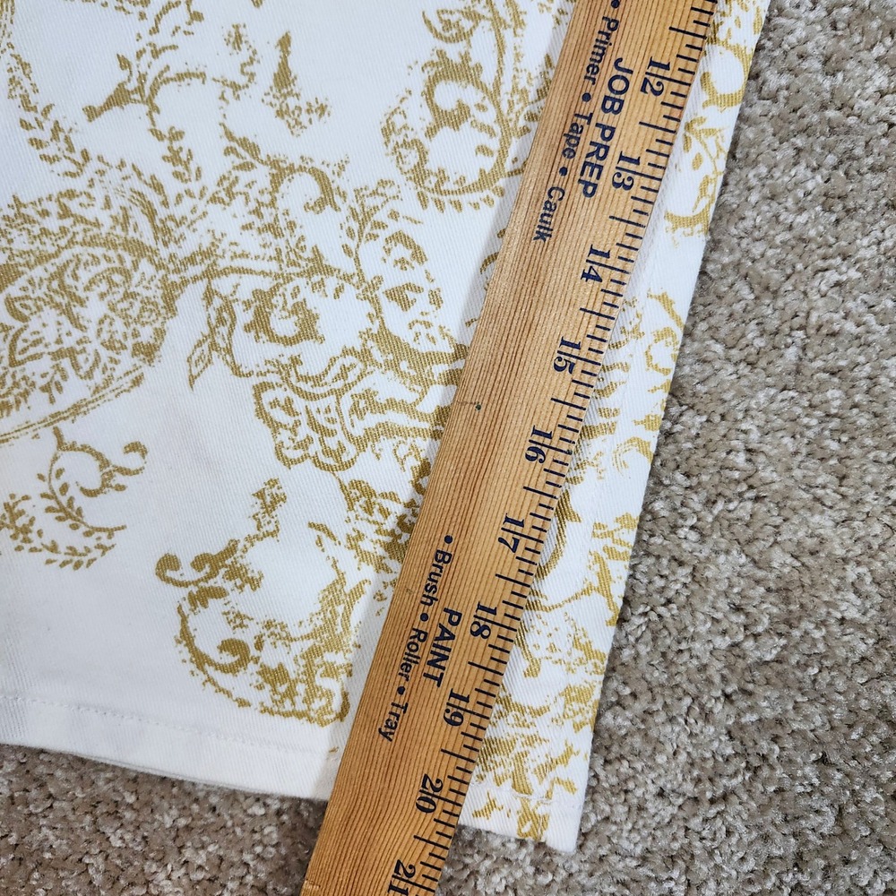 Chaps Slimming Fit Pants Gold Paisley White Stretch Cropped Casual Size 12 - Picture 6 of 7